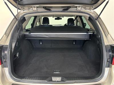 2017 Subaru Outback - Thumbnail