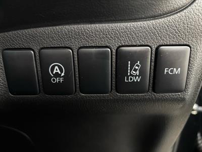 2016 Mitsubishi Outlander - Thumbnail