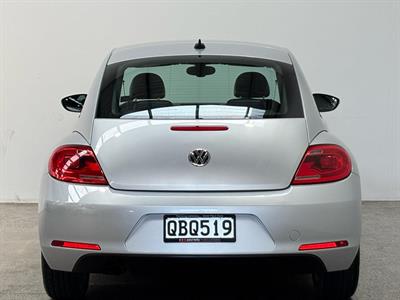 2013 Volkswagen Beetle - Thumbnail