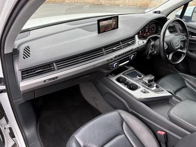 2016 Audi Q7 - Thumbnail