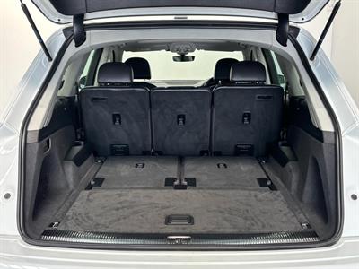 2016 Audi Q7 - Thumbnail