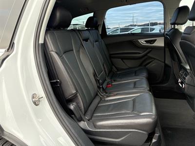 2016 Audi Q7 - Thumbnail