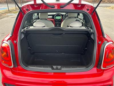 2017 Mini Cooper - Thumbnail