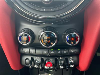 2017 Mini Cooper - Thumbnail