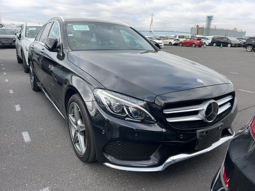 2015 Mercedes-Benz C200