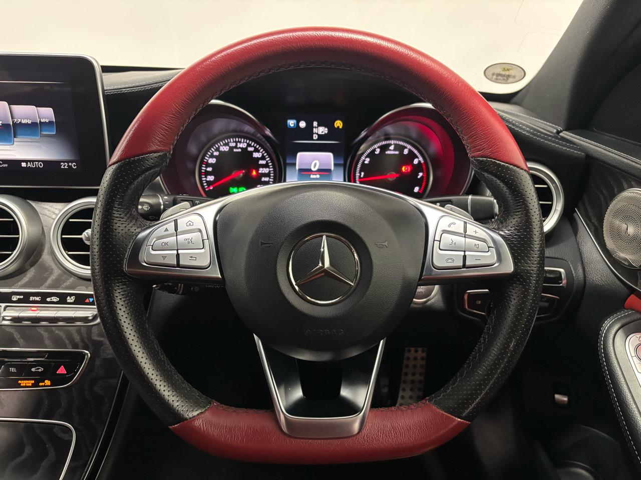 2015 Mercedes-Benz C200