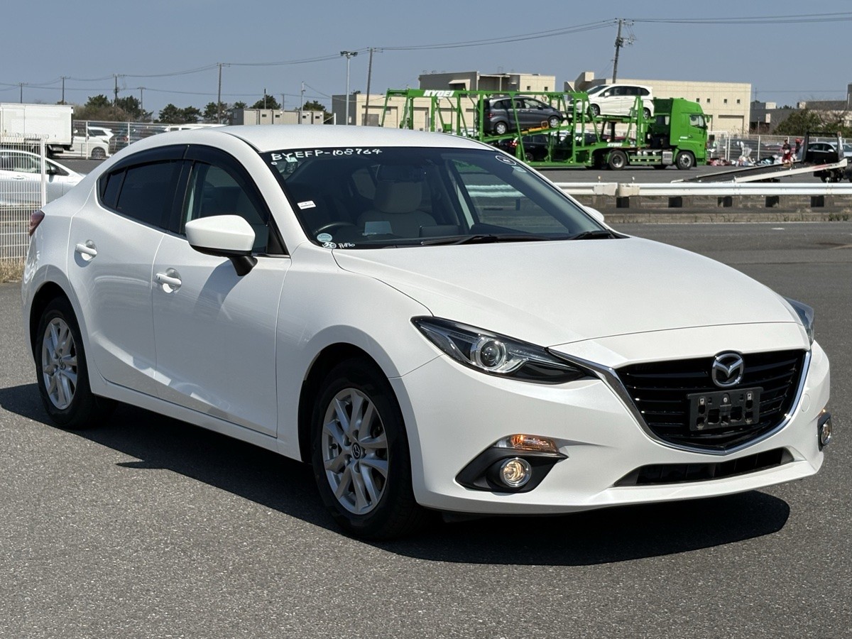 2014 Mazda Axela