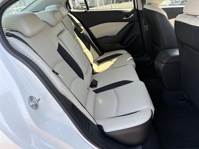 2014 Mazda Axela - Thumbnail