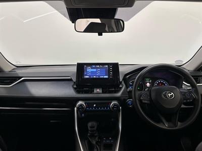 2019 Toyota RAV4 - Thumbnail