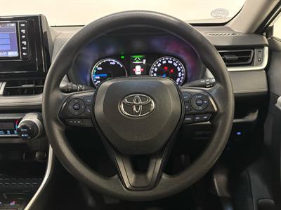 2019 Toyota RAV4 - Thumbnail