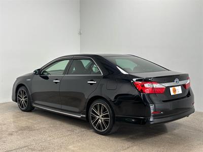 2013 Toyota Camry - Thumbnail