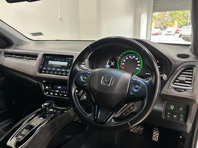 2017 Honda Vezel - Thumbnail