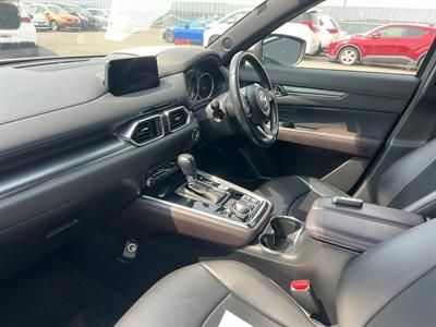 2018 Mazda CX-8 - Thumbnail