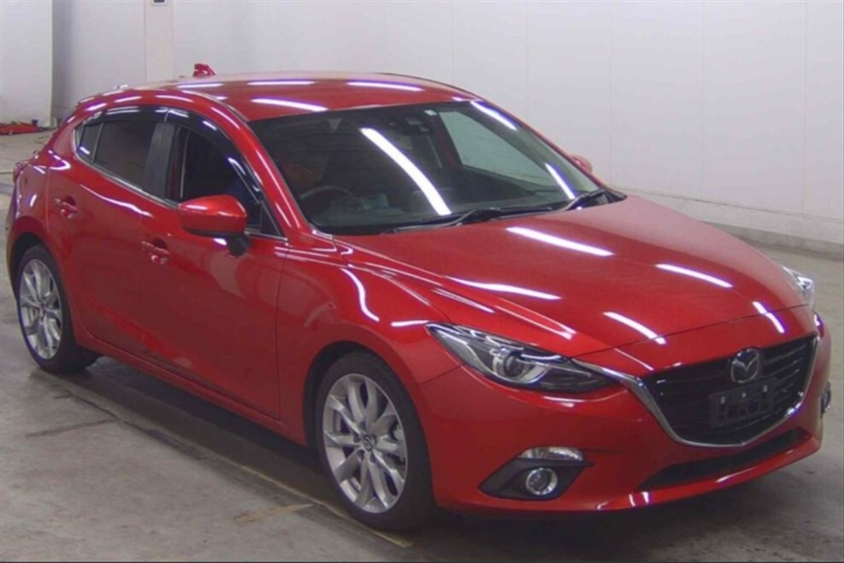 2014 Mazda Axela