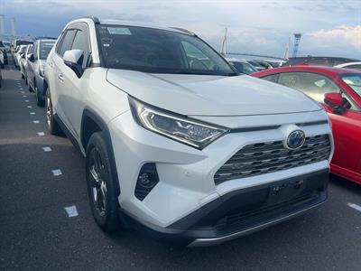 2021 Toyota RAV4 - Thumbnail