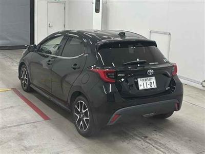 2020 Toyota Yaris - Thumbnail