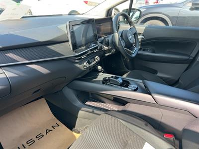 2021 Nissan Note - Thumbnail