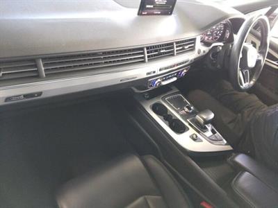 2017 Audi Q7 - Thumbnail