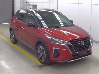2021 Nissan Kicks - Thumbnail