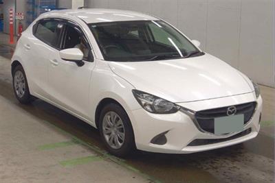 2016 Mazda Demio
