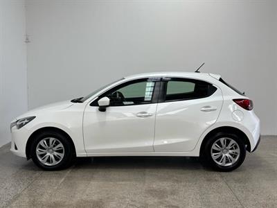 2016 Mazda Demio - Thumbnail