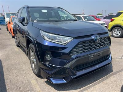 2020 Toyota RAV4 - Thumbnail