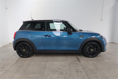 2023 Mini Cooper - Thumbnail
